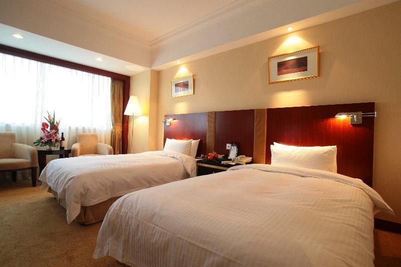 Best Western New Century Hotel Шанхай Стая снимка